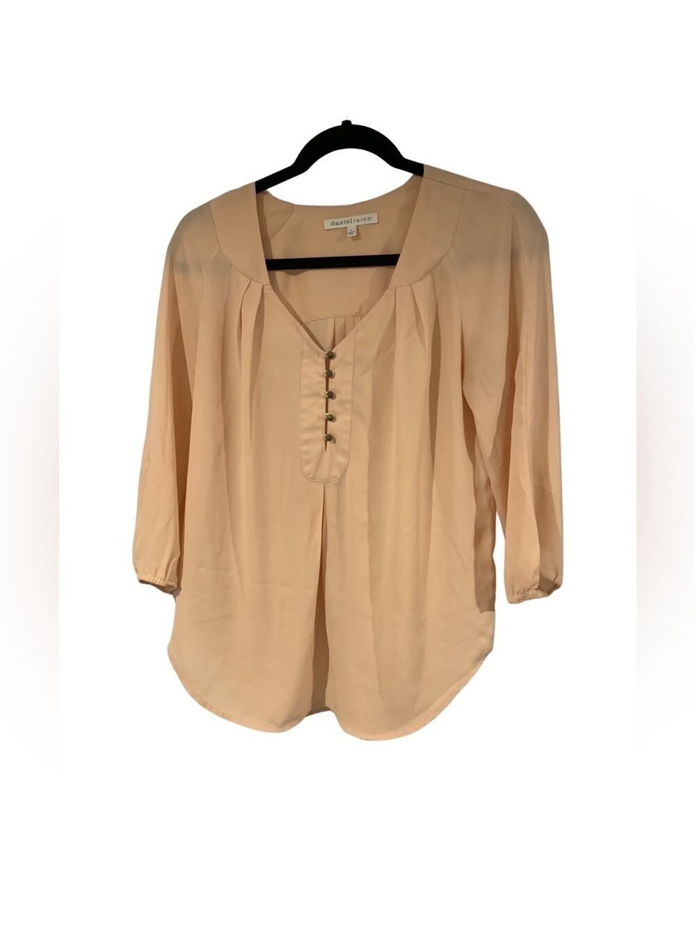 Daniel Rainn Blush Long Sleeve Blouse w/ V Neck 5 Button Front & Pleats